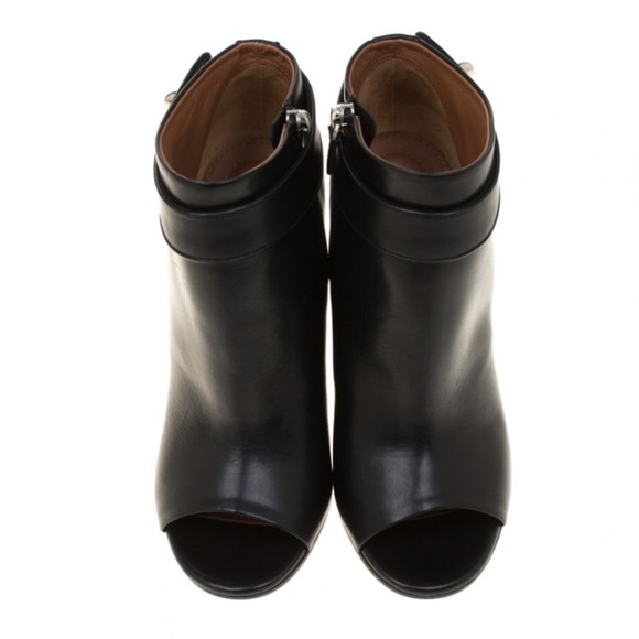 Givenchy Black Leather Shark Lock Peep Toe Ankle Boots Size 40.5 - Picture 6 of 10